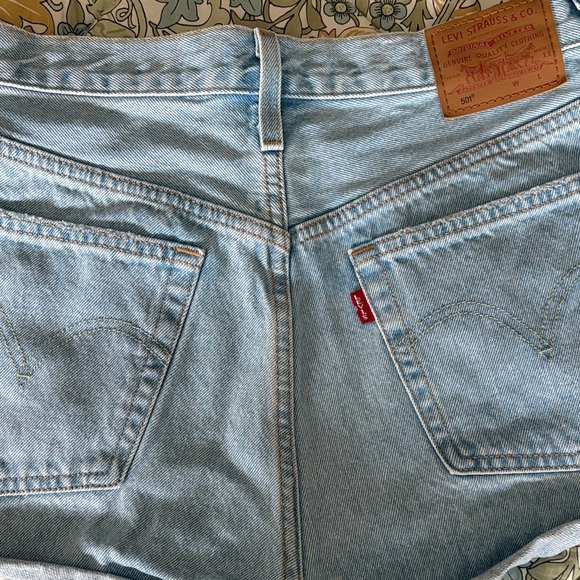 LEVI'S 501 Original Denim Cutoff Shorts Luxor Heat Button Fly Distressed W30 - Picture 6 of 10